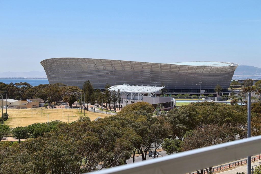 To Let 3 Bedroom Property for Rent in Green Point Western Cape